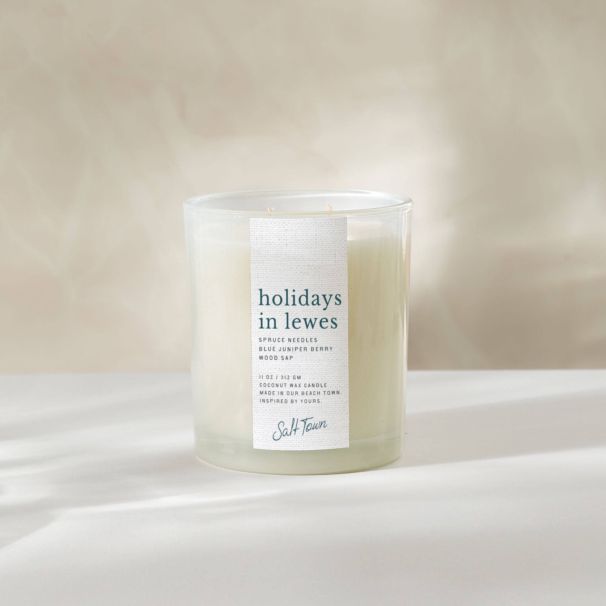 Holidays in 11 oz Candle